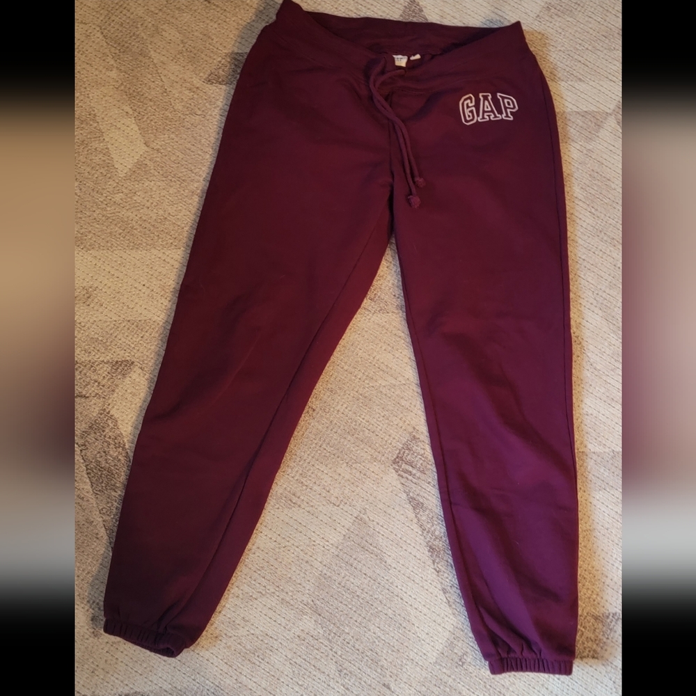 Gap burgundy sweat pants